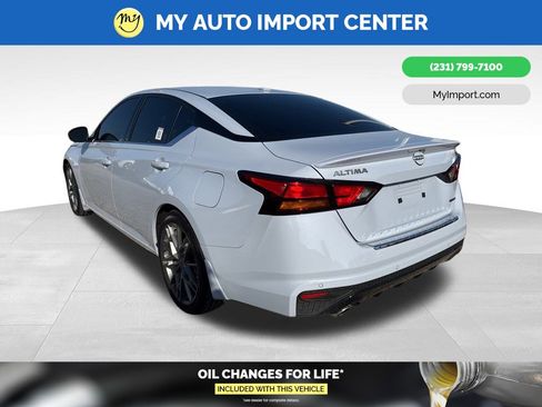 Used 2023 Nissan Altima 2.0 SR image 5