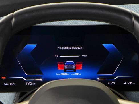 Certified 2023 BMW iX xDrive50 image 27