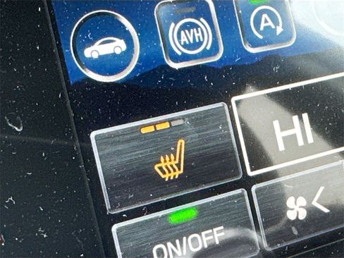 Used 2023 Subaru Outback Premium image 20