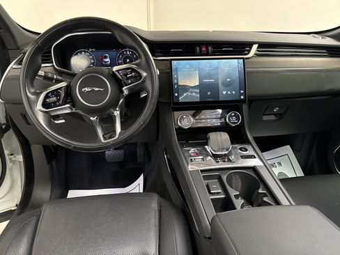 Used 2021 Jaguar F-PACE S image 15