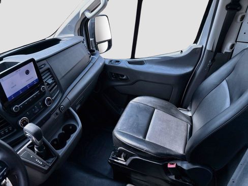 Used 2020 Ford Transit 150 Low Roof RWD image 31