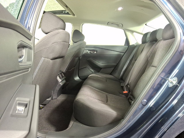 Used 2025 Honda Accord SE image 13