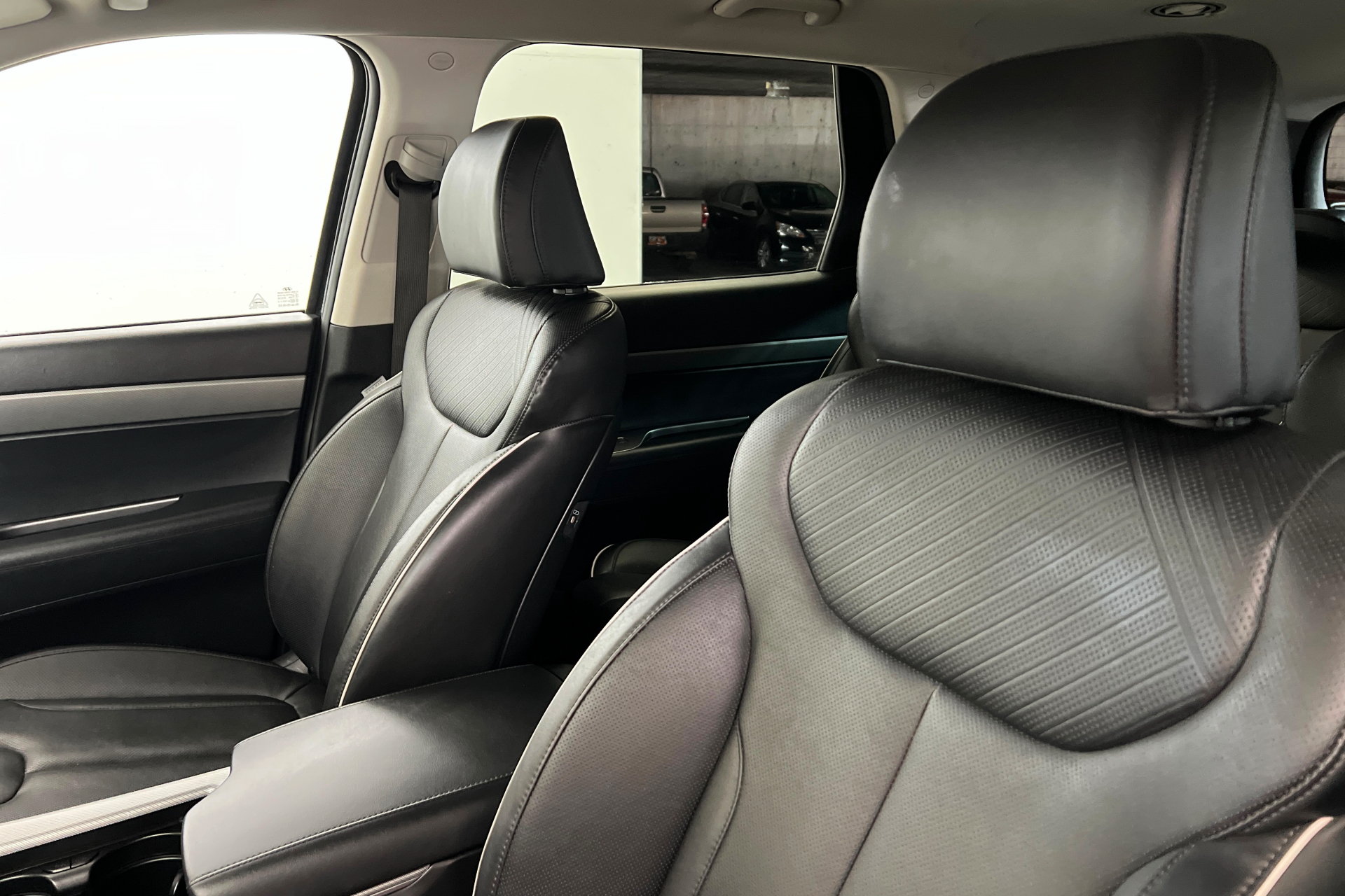 Used 2025 Hyundai Palisade SEL FWD image 17
