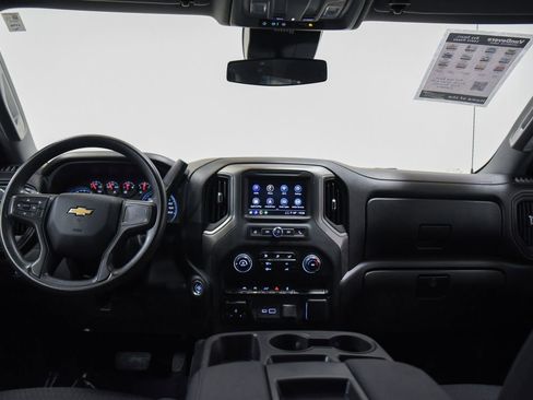 Used 2023 Chevrolet Silverado 1500 Custom AWD/4WD image 25