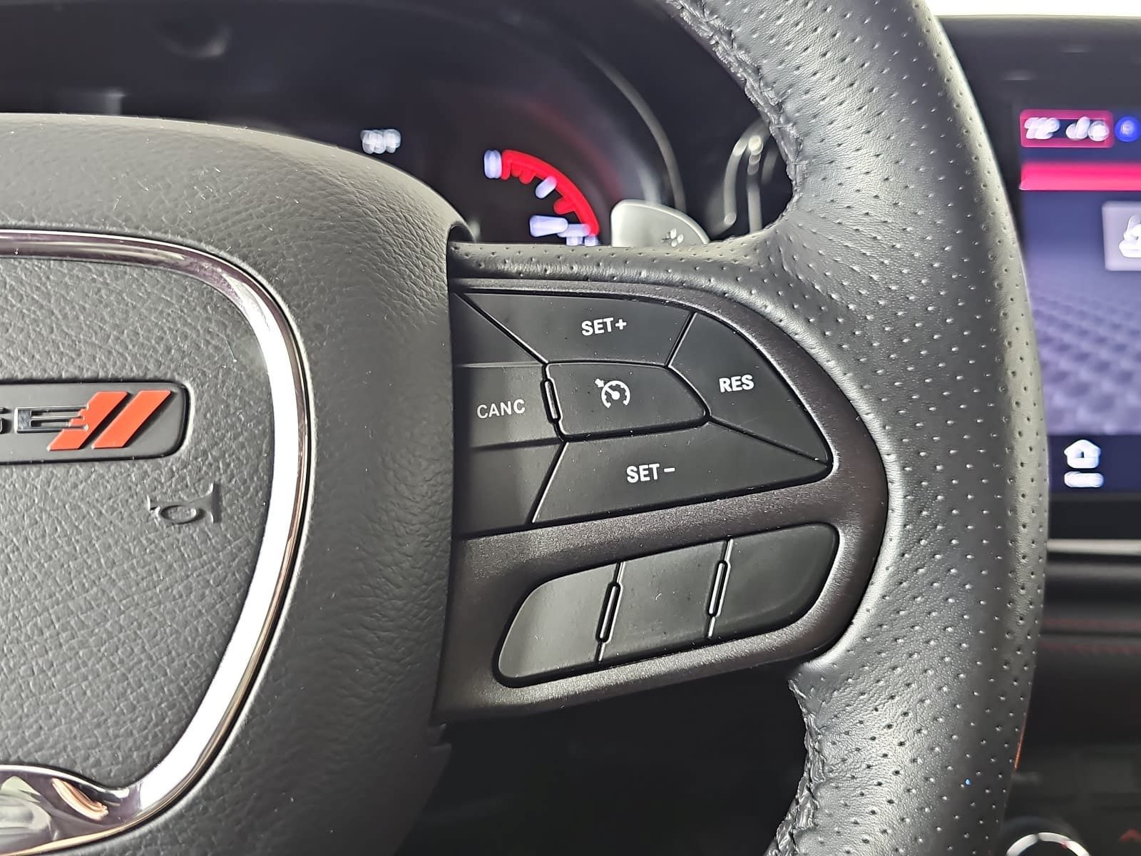 Used 2025 Dodge Durango GT AWD/4WD image 18