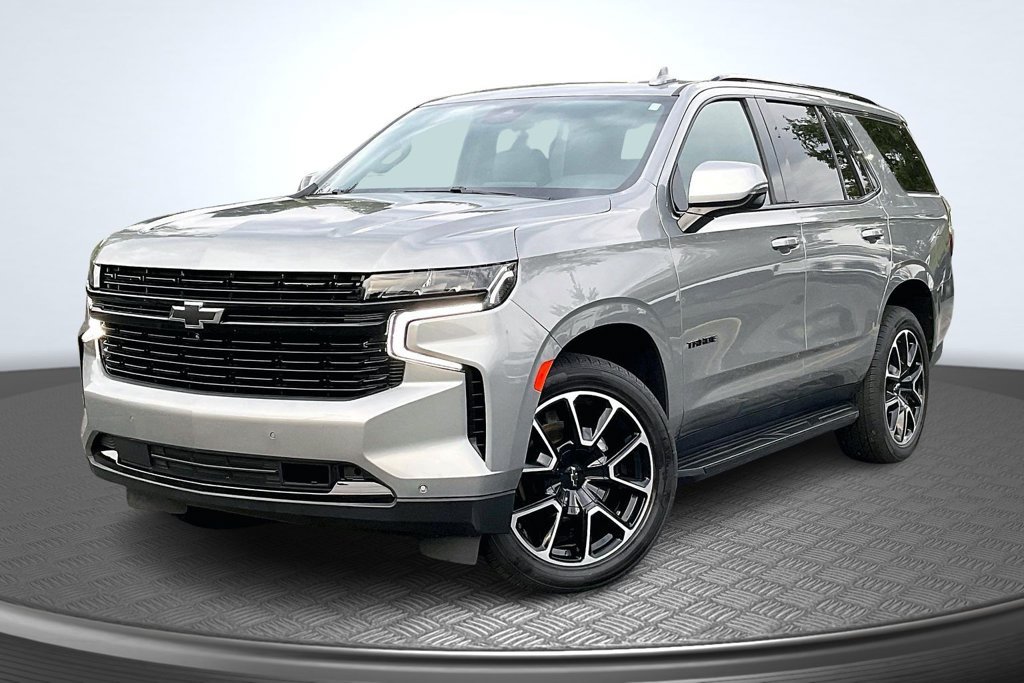 Used 2023 Chevrolet Tahoe RST w/ Luxury Package RWD image 2