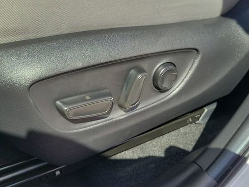 Certified 2025 Toyota RAV4 XLE w/ Convenience Package image 27