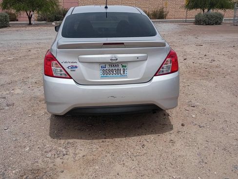 Used 2018 Nissan Versa S Plus FWD image 4