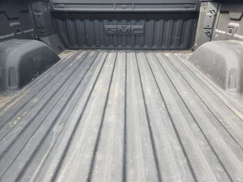 Used 2023 GMC Sierra 1500 SLT RWD image 31