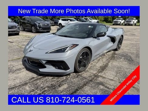 Used 2024 Chevrolet Corvette Stingray Premium Conv w/ Battery Protection Package RWD image 1