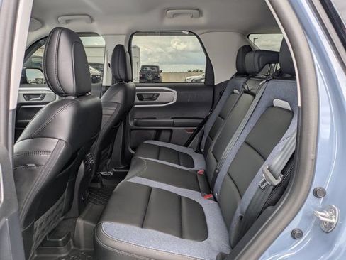 Used 2025 Ford Bronco Sport Outer Banks AWD/4WD image 13