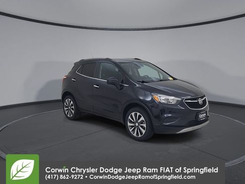 Used 2022 Buick Encore Preferred w/ Safety Package II image 3