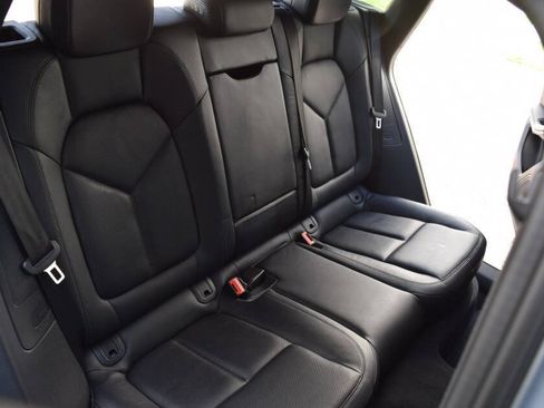 Used 2016 Porsche Macan S AWD/4WD image 46