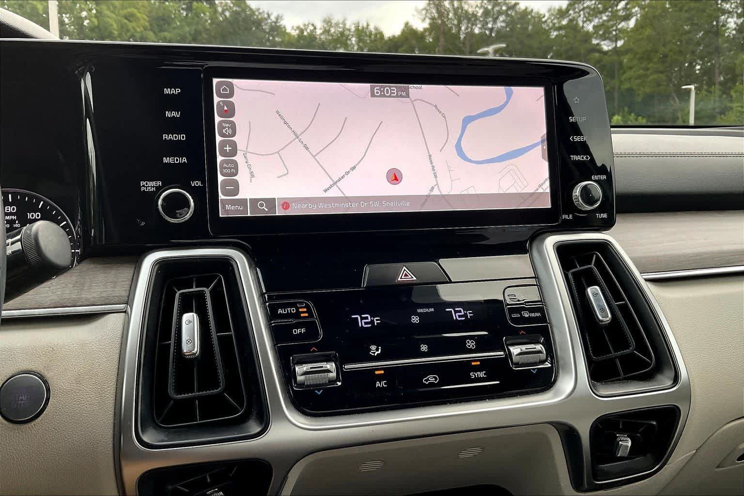 Used 2023 Kia Sorento EX w/ Panoramic Sunroof Package FWD image 32
