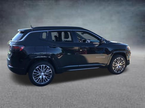 Used 2023 Jeep Compass Limited w/ Elite Group AWD/4WD image 13