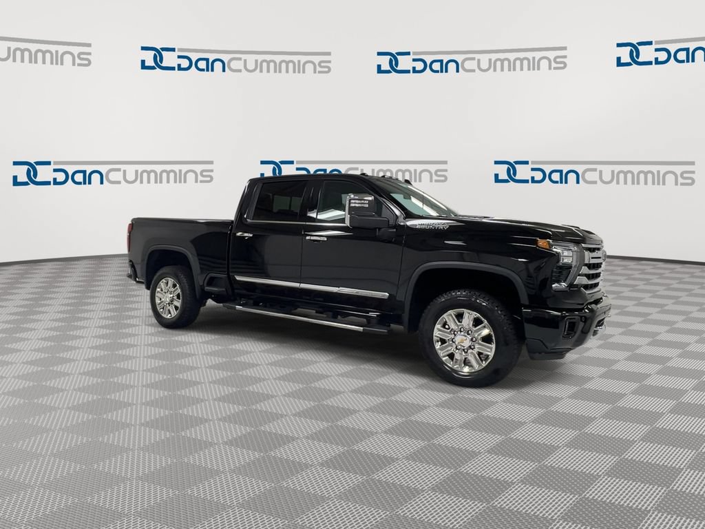 New 2026 Chevrolet Silverado 2500 High Country w/ Technology Package AWD/4WD image 2