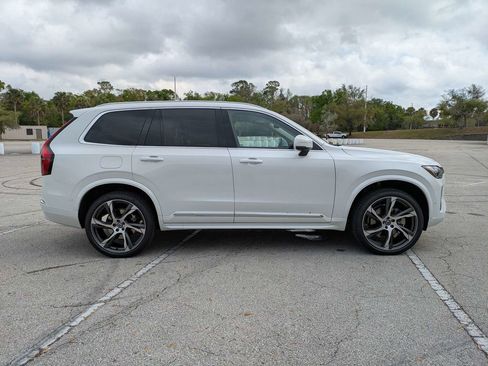 New 2026 Volvo XC90 B6 Ultra w/ Protection Package Premier AWD/4WD image 7