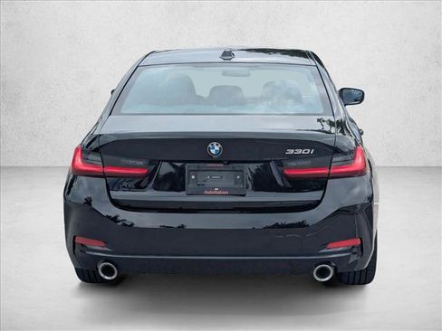 Certified 2025 BMW 330i Sedan w/ Convenience Package RWD image 7