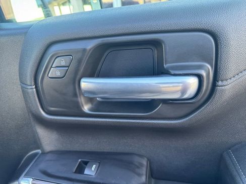 Used 2021 Chevrolet Silverado 1500 LT Trail Boss image 27