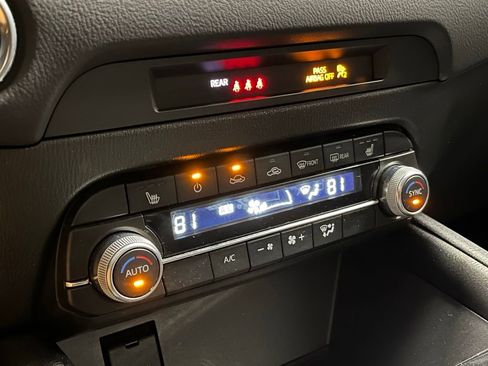 Used 2019 MAZDA CX-5 Touring image 9