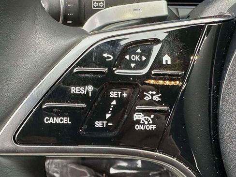 Certified 2023 Mercedes-Benz E 450 4MATIC Sedan image 17