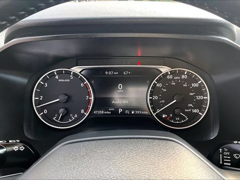 Used 2025 Nissan Rogue SV AWD/4WD image 20