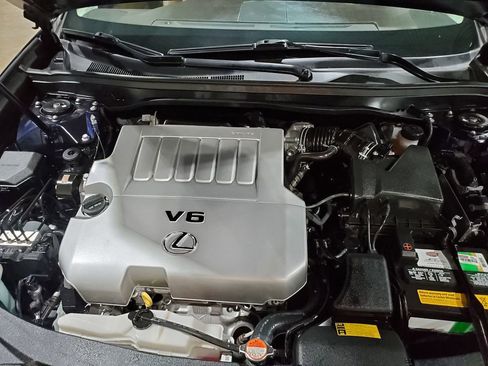 Used 2016 Lexus ES 350 w/ Luxury Package w/Wood Trim image 47