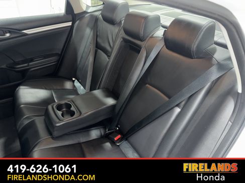 Used 2019 Honda Civic Touring image 28