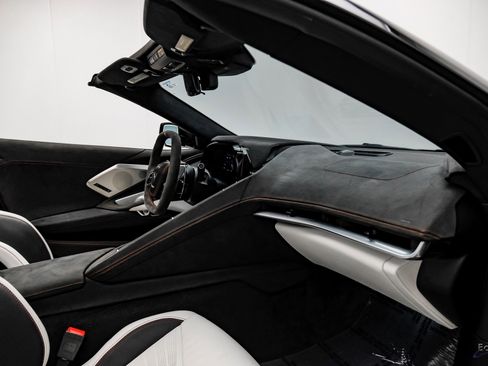 Used 2023 Chevrolet Corvette Stingray Premium Cpe w/ Z51 Performance Package image 54