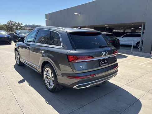 Used 2021 Audi Q7 3.0T Prestige w/ Prestige Package image 8
