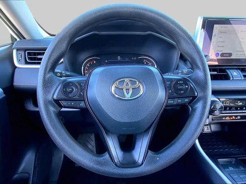 Certified 2025 Toyota RAV4 XLE FWD image 6