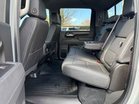 Used 2025 Chevrolet Silverado 3500 LT w/ Texas Edition AWD/4WD image 32