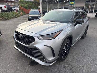 Used 2022 Toyota Highlander XSE