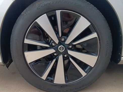 Used 2022 Nissan Altima 2.5 SV image 22