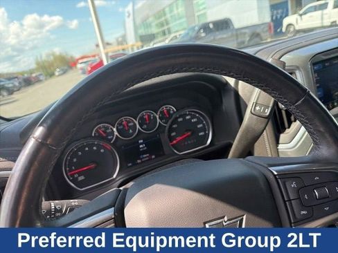 Used 2021 Chevrolet Silverado 1500 LT Trail Boss w/ Convenience Package II image 14