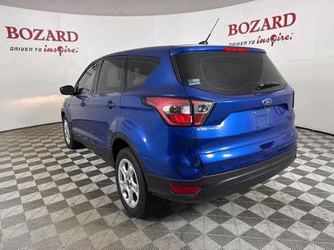 Used 2017 Ford Escape S image 6