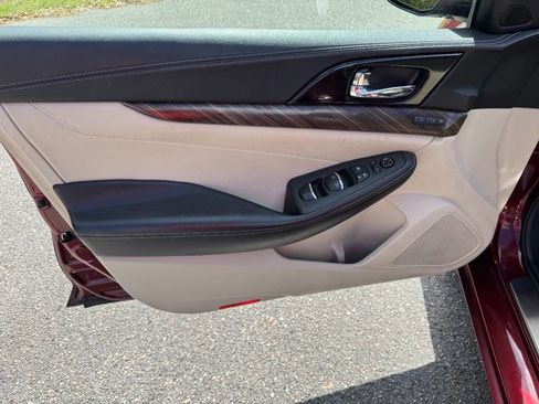 Used 2016 Nissan Maxima Platinum image 40