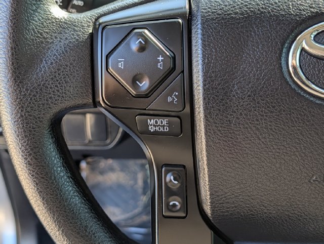 Used 2023 Toyota Tacoma SR AWD/4WD image 19