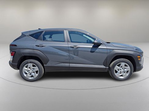 New 2026 Hyundai Kona SE AWD/4WD image 8