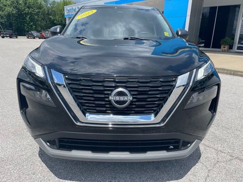 Used 2023 Nissan Rogue S FWD image 2