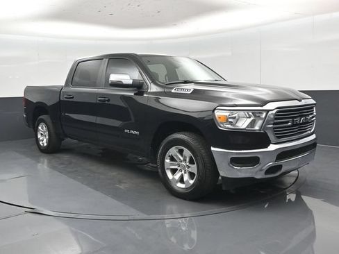 Used 2024 RAM 1500 Laramie AWD/4WD image 1