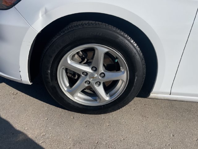 Used 2018 Chevrolet Malibu LS FWD image 29
