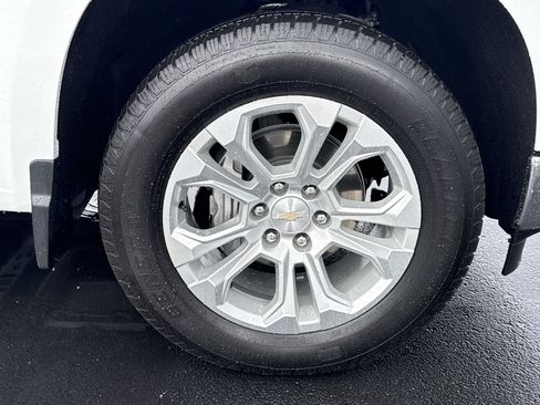 Certified 2024 Chevrolet Silverado 1500 LTZ image 17