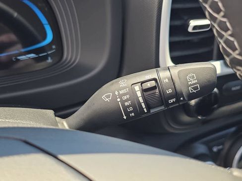 New 2026 Hyundai Venue SEL FWD image 27