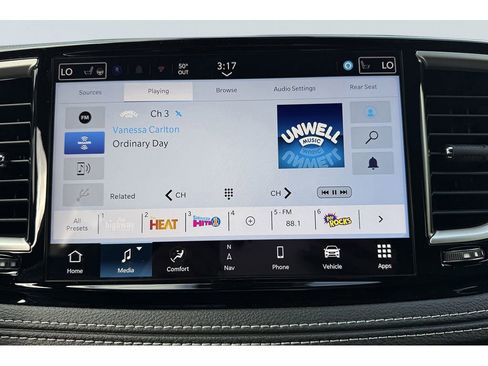 New 2026 Chrysler Pacifica Select image 15