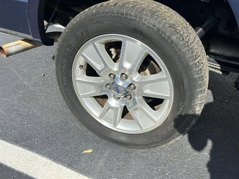 Used 2013 Ford F150 Lariat w/ Luxury Equipment Group image 25