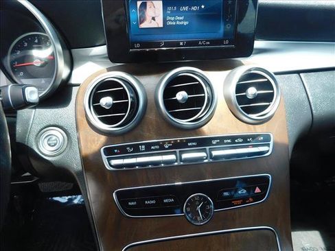 Used 2019 Mercedes-Benz C 300 Sedan image 21