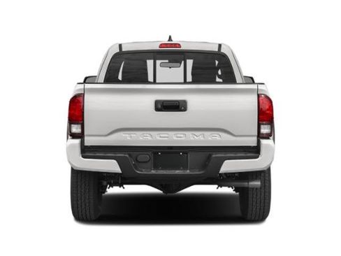Used 2022 Toyota Tacoma SR image 8