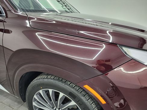 Used 2024 Hyundai Palisade Calligraphy image 24