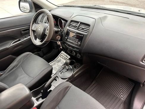 Used 2015 Mitsubishi Outlander Sport ES image 22